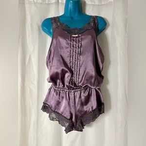 Victoria’s Secret Silk & Lace Lingerie Romper/Nightie in earthy Violet
